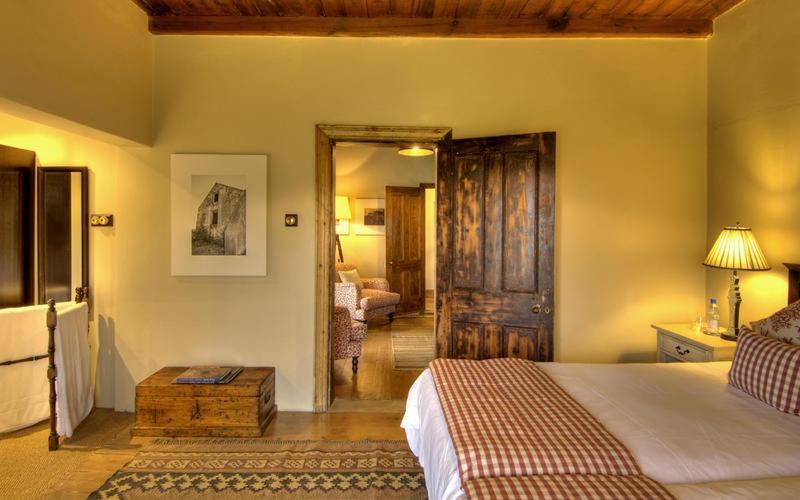 Riverbend Lodge อัดโด ภายนอก รูปภาพ