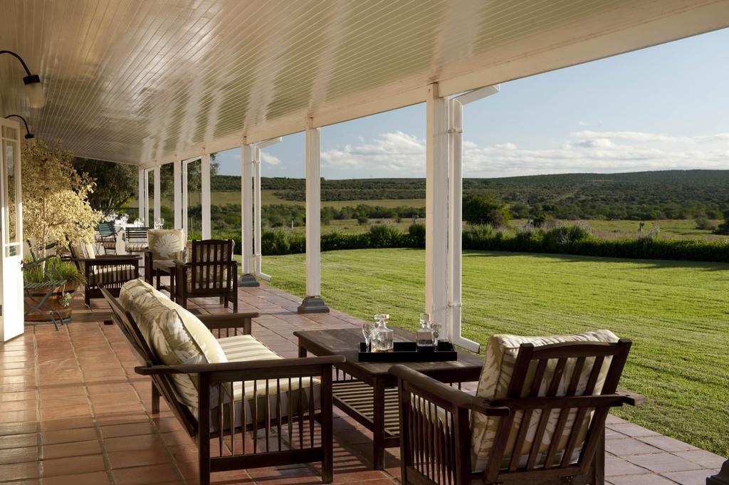 Riverbend Lodge อัดโด ภายนอก รูปภาพ