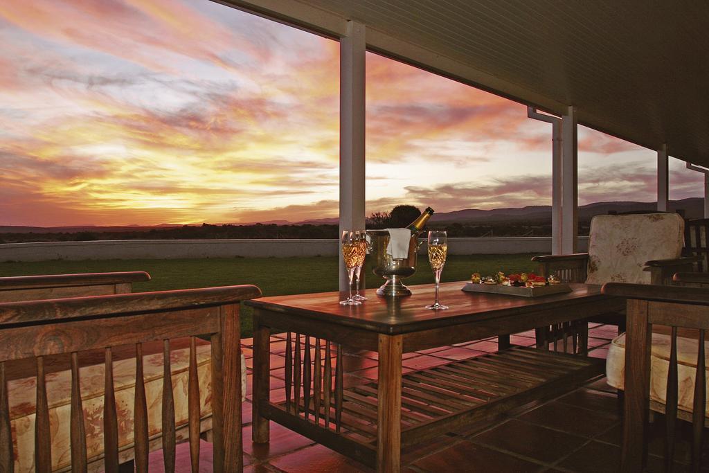 Riverbend Lodge อัดโด ภายนอก รูปภาพ