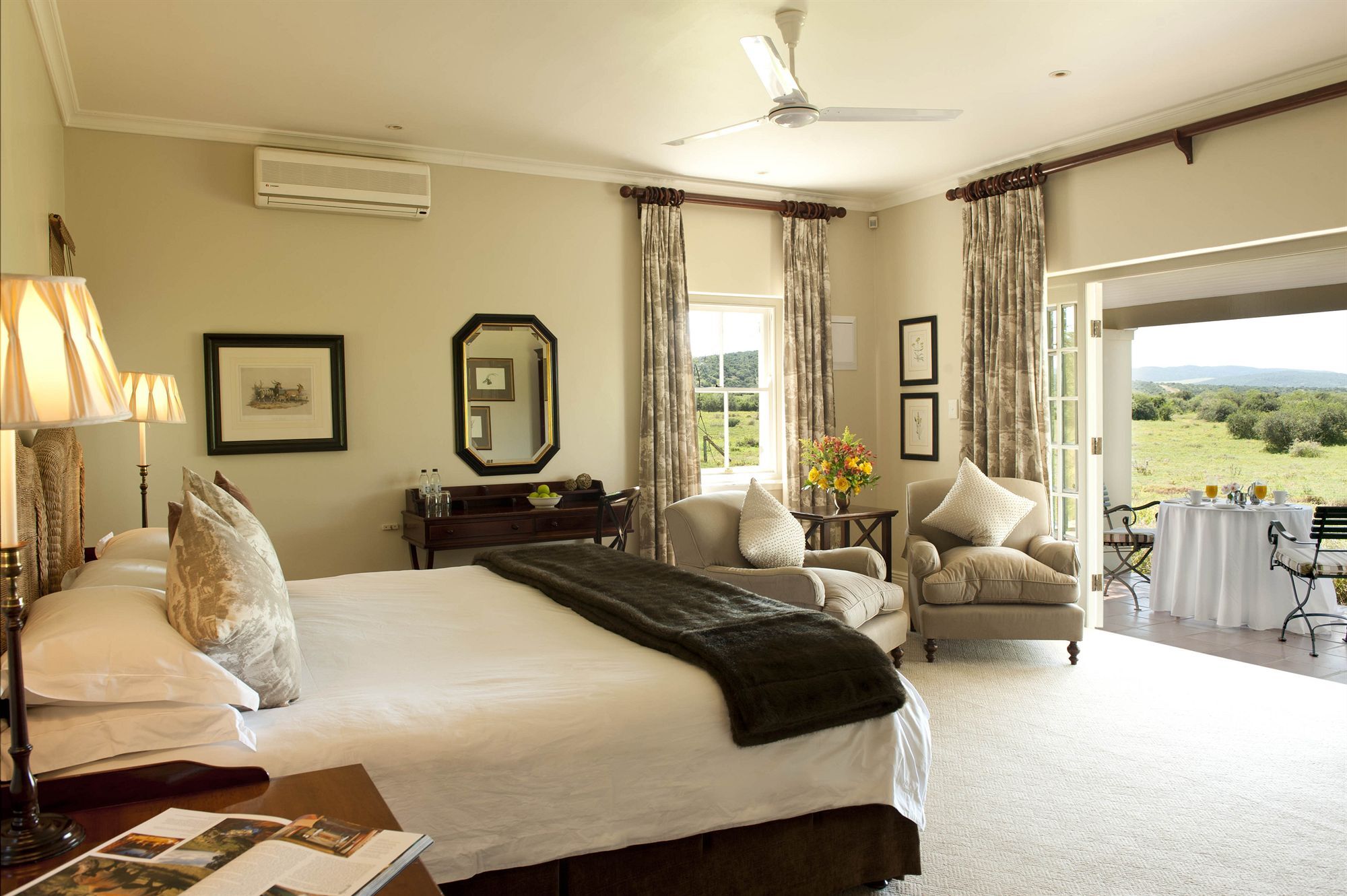 Riverbend Lodge อัดโด ภายนอก รูปภาพ