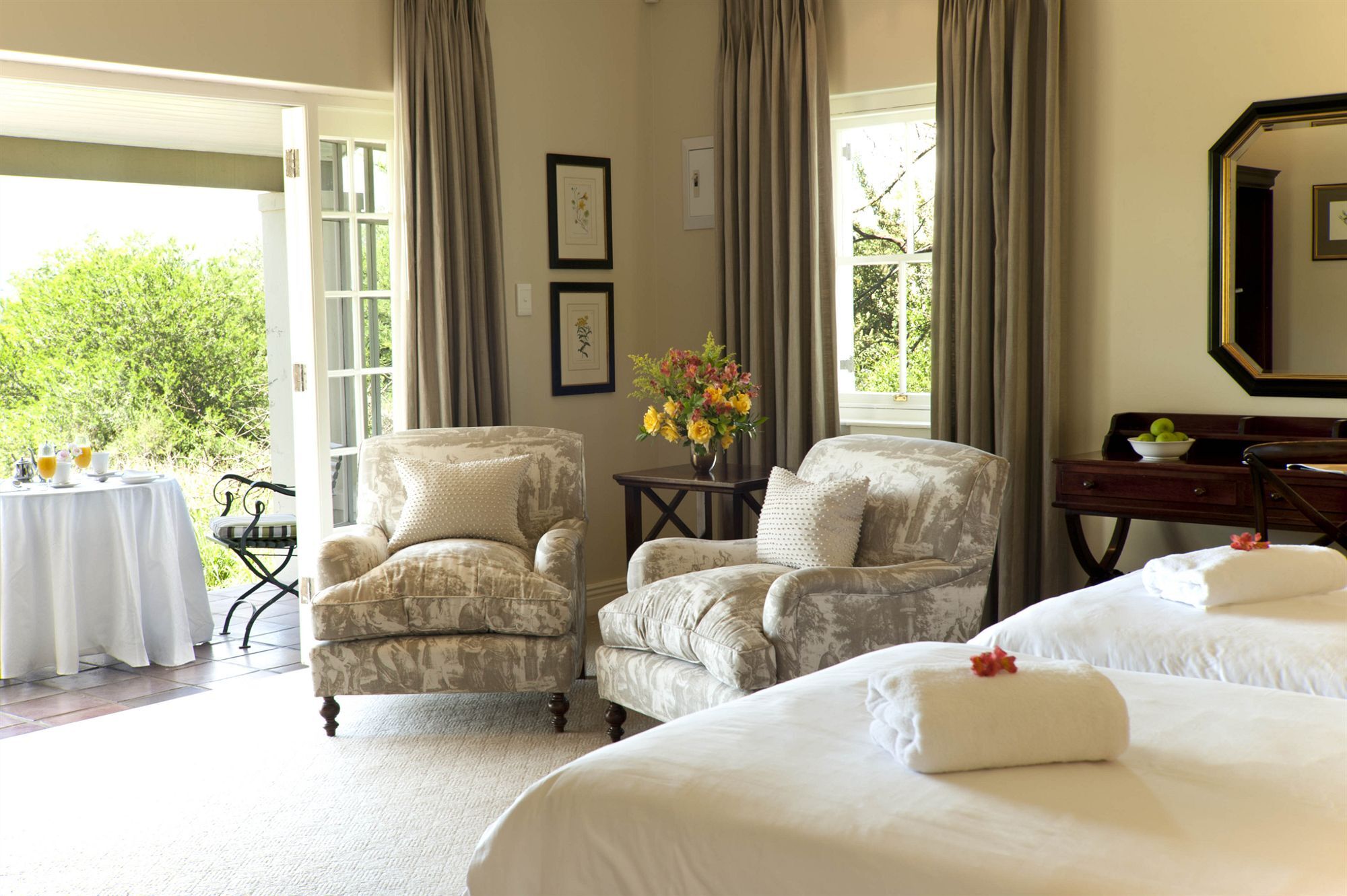 Riverbend Lodge อัดโด ภายนอก รูปภาพ