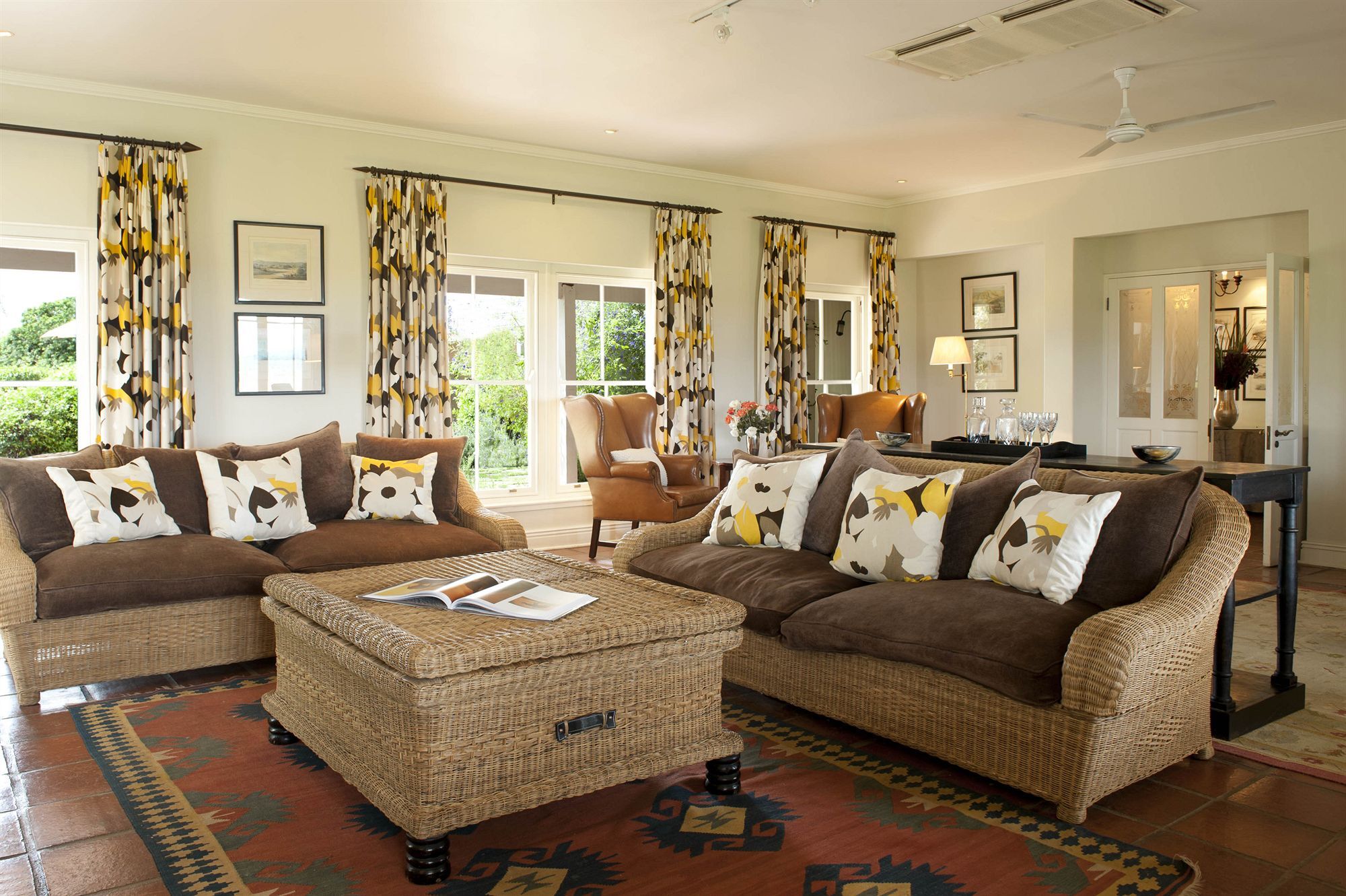 Riverbend Lodge อัดโด ภายนอก รูปภาพ