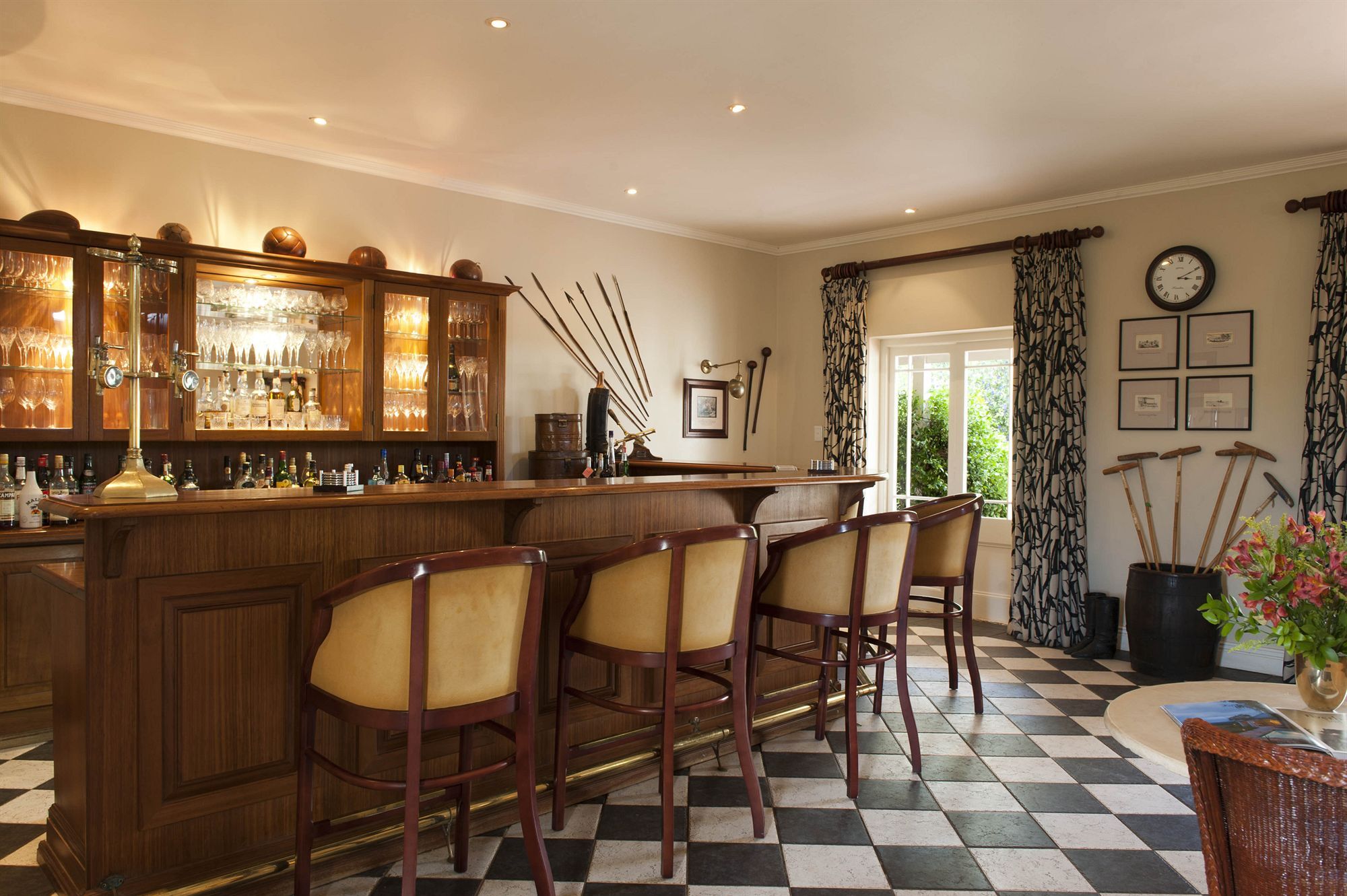 Riverbend Lodge อัดโด ภายนอก รูปภาพ